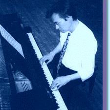 102771-david_jaggard_at_the_piano